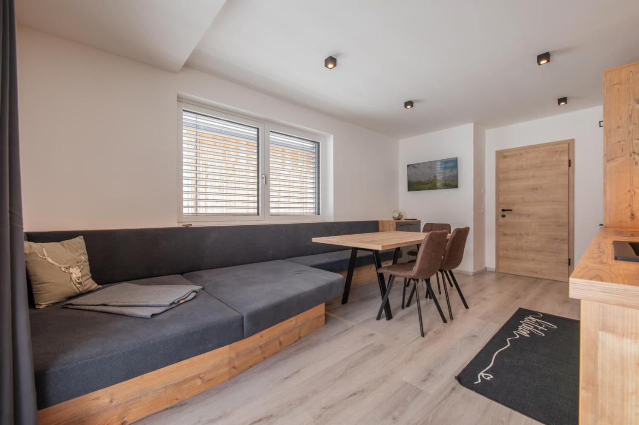 Mountainlights Apartment ノイシュティフト・イム・シュトゥーバイタール エクステリア 写真