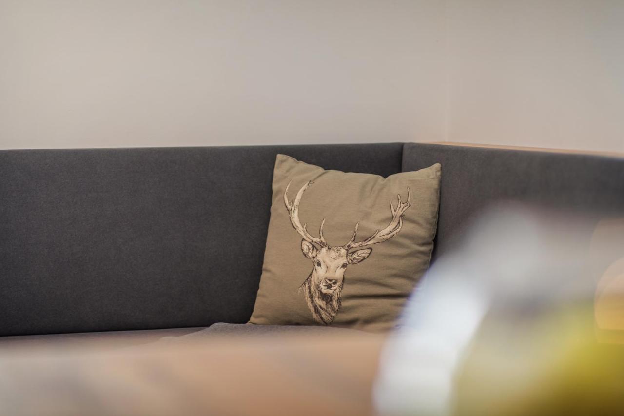 Mountainlights Apartment ノイシュティフト・イム・シュトゥーバイタール エクステリア 写真
